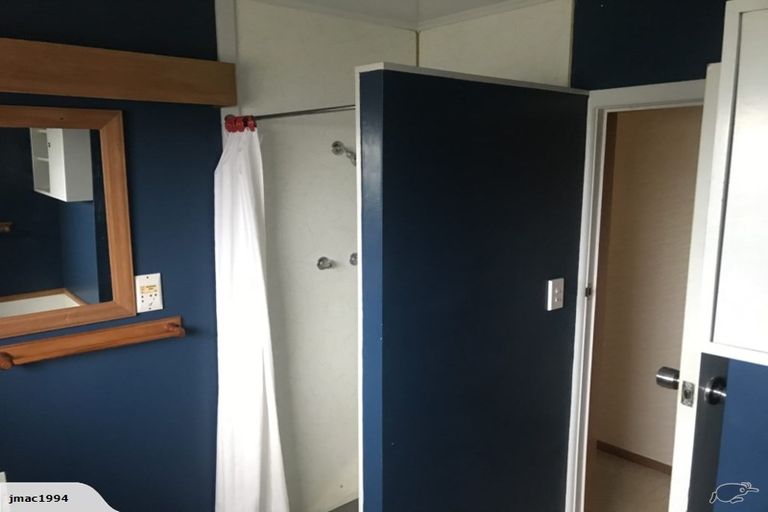 Photo of property in 19 Kimball Place, Johnsonville, Wellington, 6037