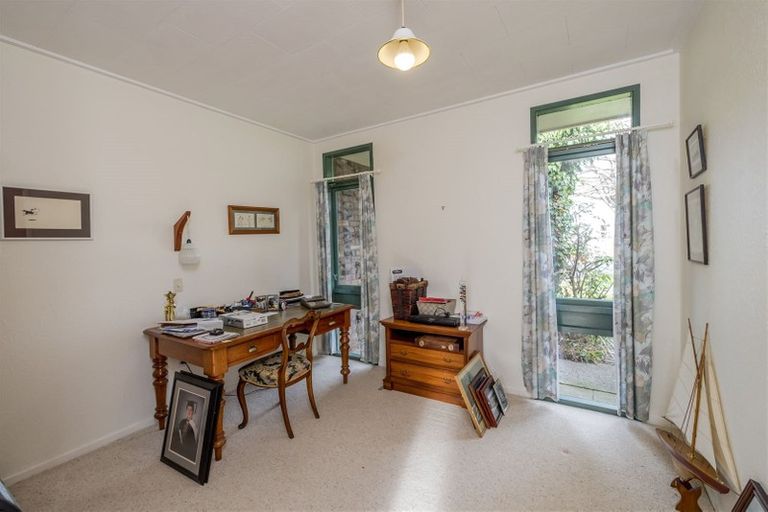 Photo of property in 41 Marlborough Street, Levin, 5510