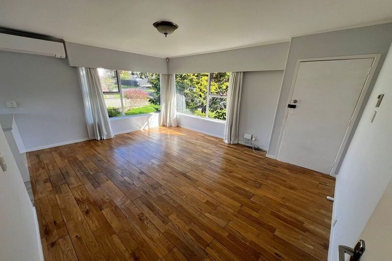 Photo of property in 1/110 Monarch Avenue, Hillcrest, Auckland, 0627