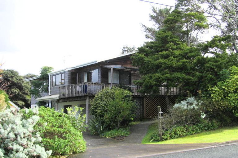 Photo of property in 34 Grand View Road, Leigh, 0985