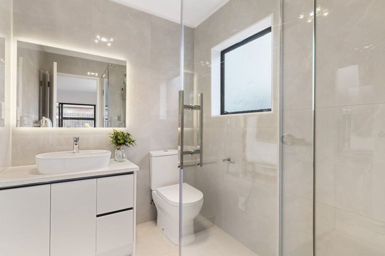 Photo of property in 13 Edendale Road, Somerville, Auckland, 2014