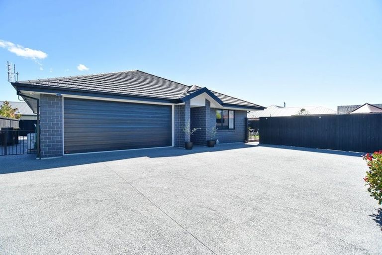 Photo of property in 7 Wearing Place, Kaiapoi, 7630