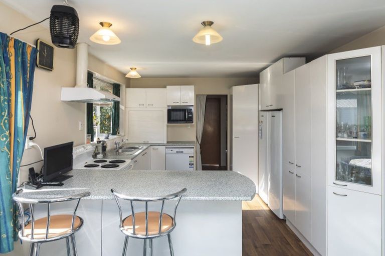 Photo of property in 19 Kawau Crescent, Bromley, Christchurch, 8062