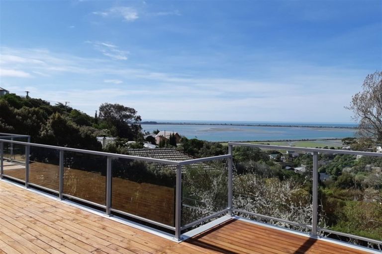 Photo of property in 93 Mount Pleasant Road, Mount Pleasant, Christchurch, 8081