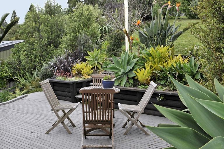 Photo of property in 19 Miraka Place, Birkenhead, Auckland, 0626