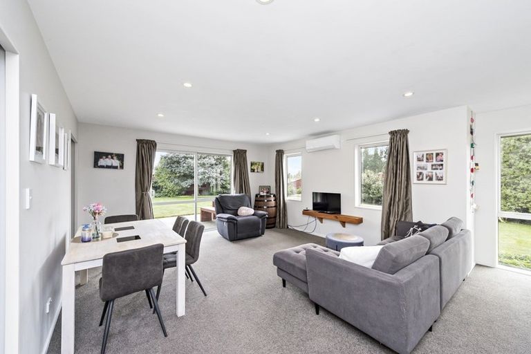 Photo of property in 55 Huntingdon Drive, Rangiora, 7400