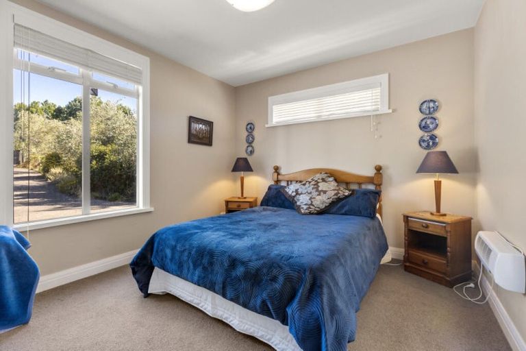 Photo of property in 572 Ormiston Road, Flat Bush, Manurewa, 2576