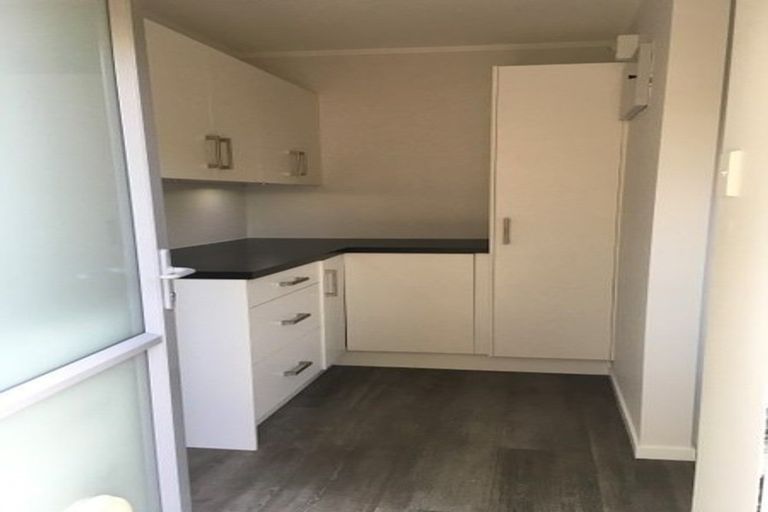 Photo of property in 118 Hinewa Road, Otumoetai, Tauranga, 3110