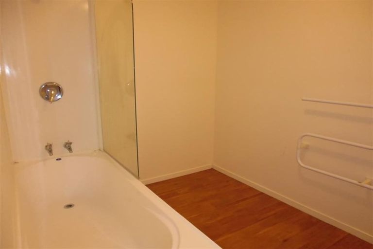 Photo of property in 37e Hindmarsh Street, Johnsonville, Wellington, 6037