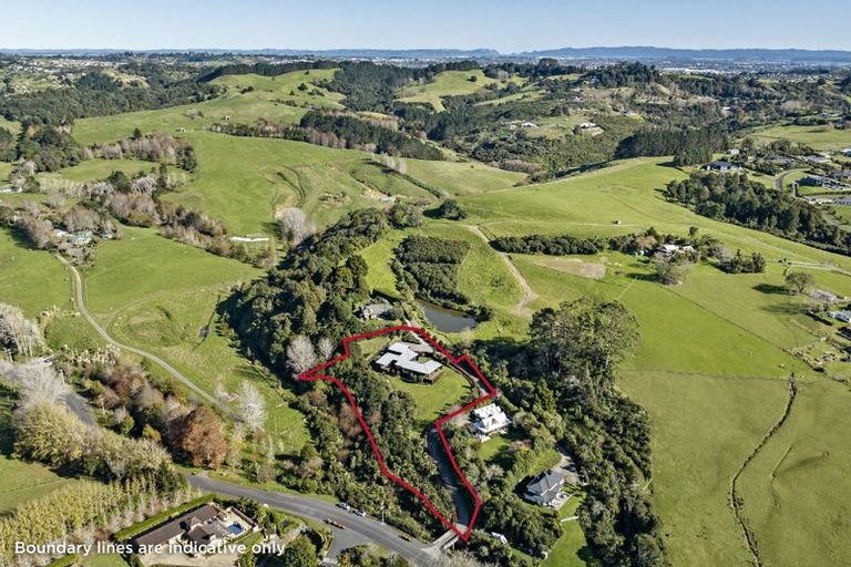 Photo of property in 27 Brownhill Road, Whitford, Manurewa, 2576