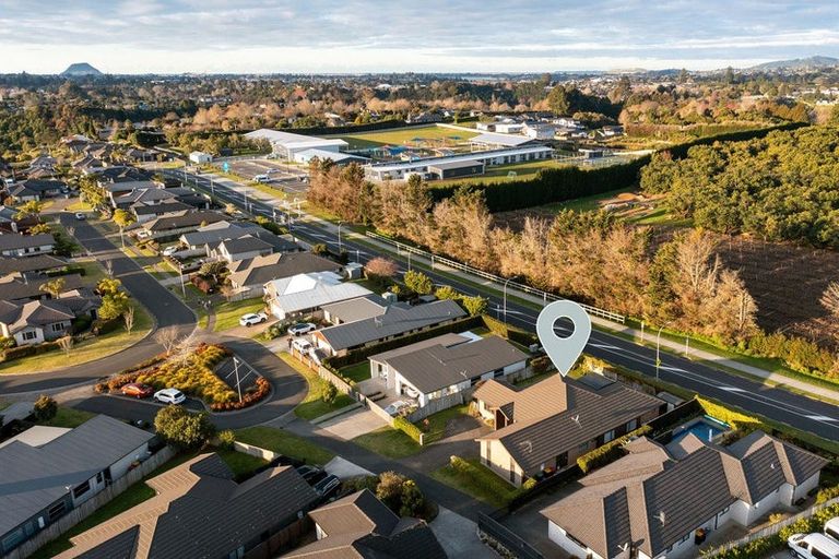 Photo of property in 55 Benmore Crescent, Pyes Pa, Tauranga, 3112