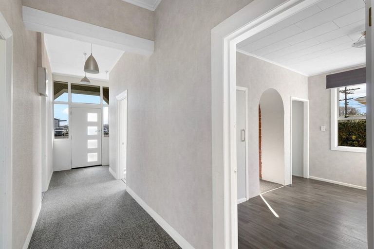 Photo of property in 87 Charlotte Street, Balclutha, 9230