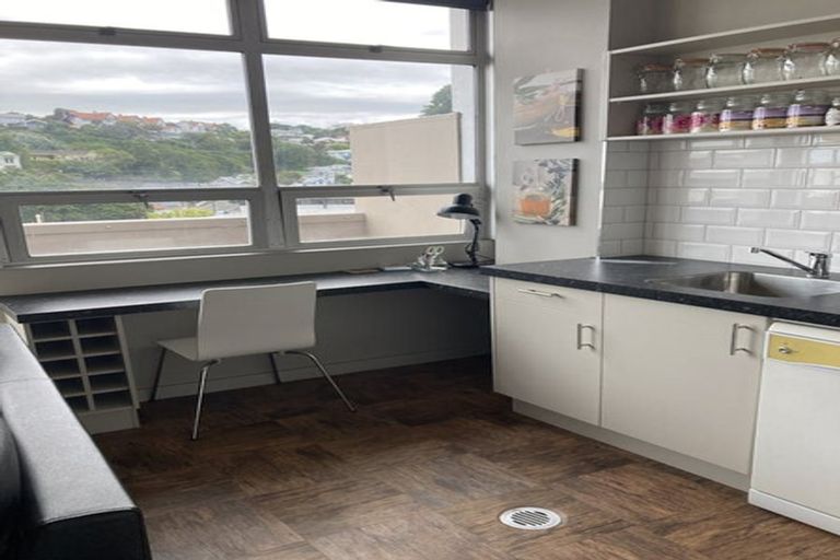 Photo of property in Mclean Towers, 3gh Shakespeare Road, Napier South, Napier, 4110