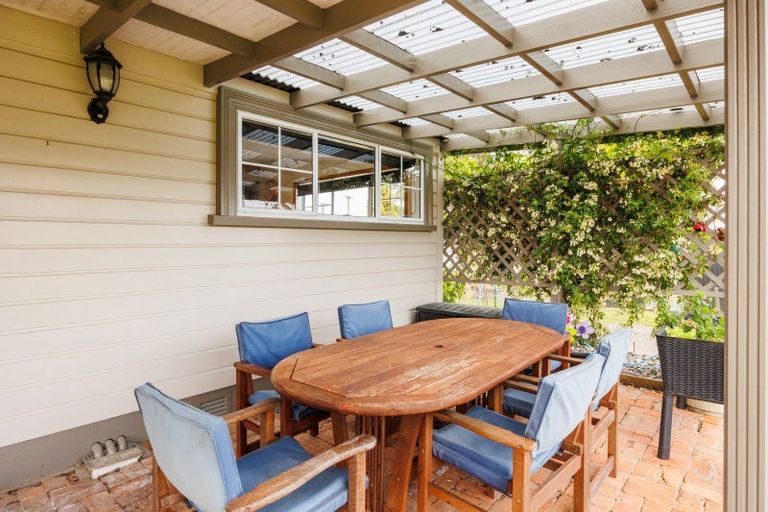 Photo of property in 5 Daniell Street, Bulls, 4818