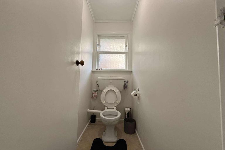 Photo of property in 285 Dowse Drive, Maungaraki, Lower Hutt, 5010