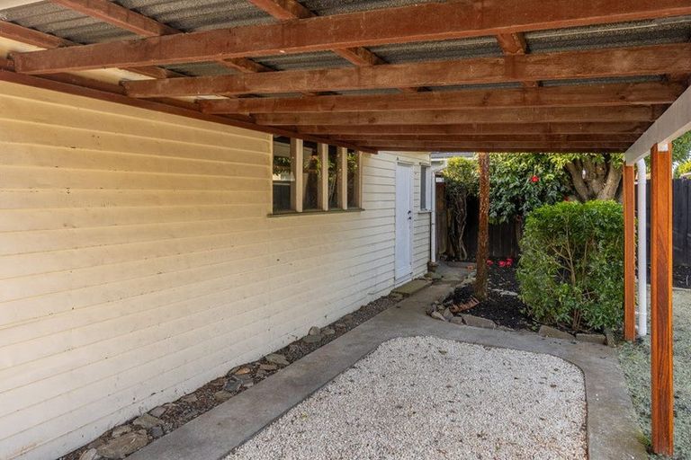 Photo of property in 178 Wilsons Road, Saint Martins, Christchurch, 8022