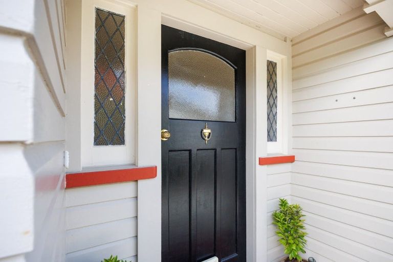 Photo of property in 3 Karaka Street, Hokowhitu, Palmerston North, 4410