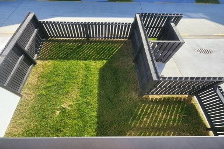 Photo of property in 4 Atutahi Lane, Papamoa Beach, 3118