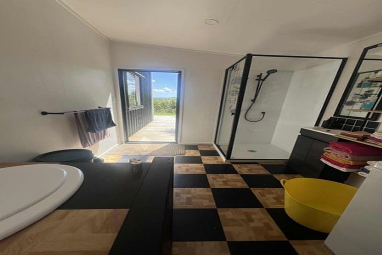 Photo of property in 452 Pahi Road, Pahi, Paparoa, 0571