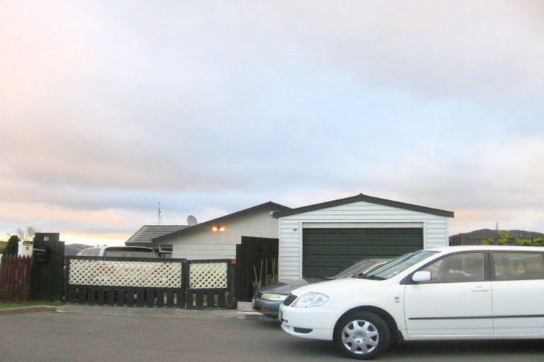 Photo of property in 1/6 Cathie Place, Karori, Wellington, 6012
