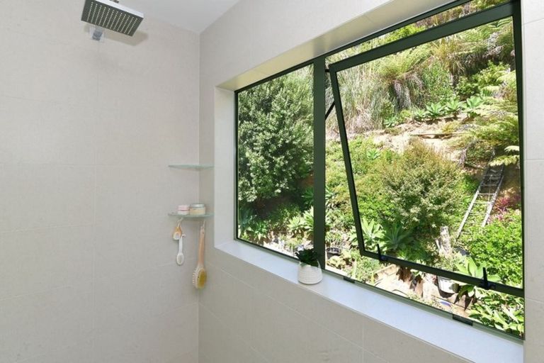 Photo of property in 49 Cochrane Avenue, Arkles Bay, Whangaparaoa, 0932