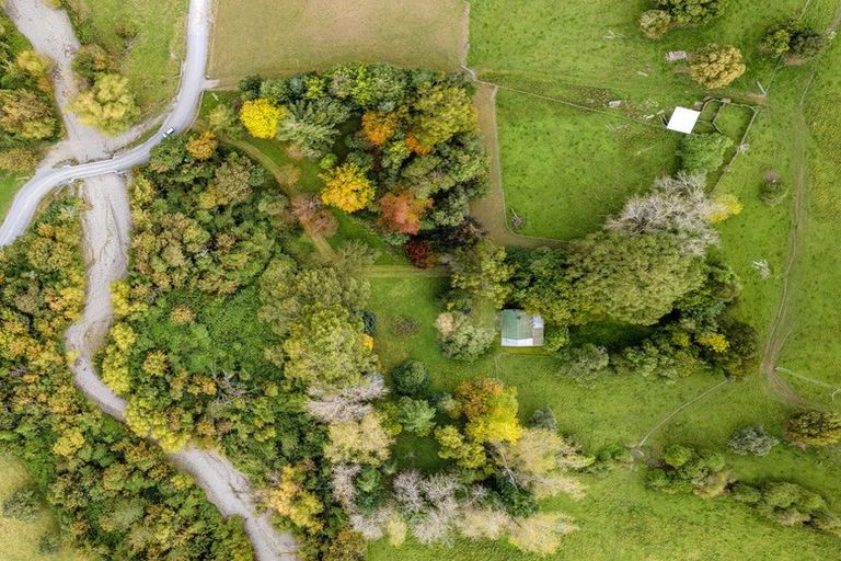 Photo of property in 250 Horsfall Road, Peel Forest, Mount Peel, 7992