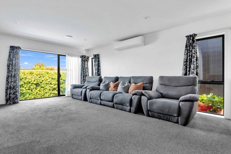 Photo of property in 29 Liberation Road, Papakura, 2110