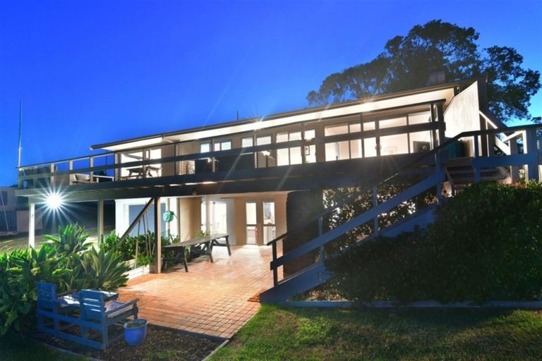 Photo of property in 32 Gordon Craig Place, Algies Bay, Warkworth, 0920