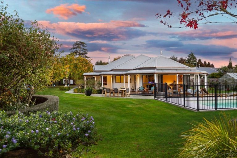 Photo of property in 4-6 Mole Street, Greytown, 5712