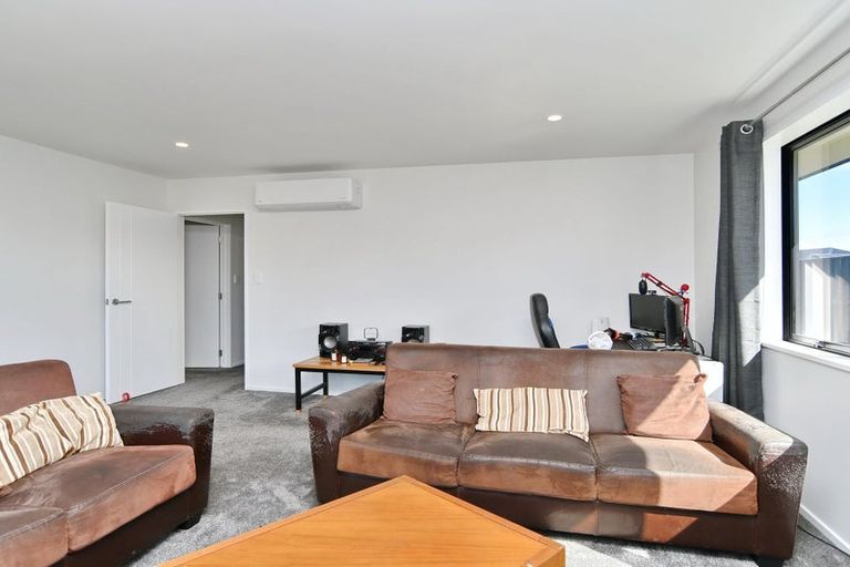 Photo of property in 16 Chambers Avenue, Woodend, 7610