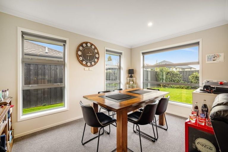 Photo of property in 32 Parklea Avenue, Halswell, Christchurch, 8025
