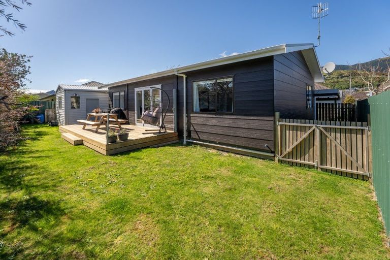 Photo of property in 1/22 Palm Avenue, Stoke, Nelson, 7011