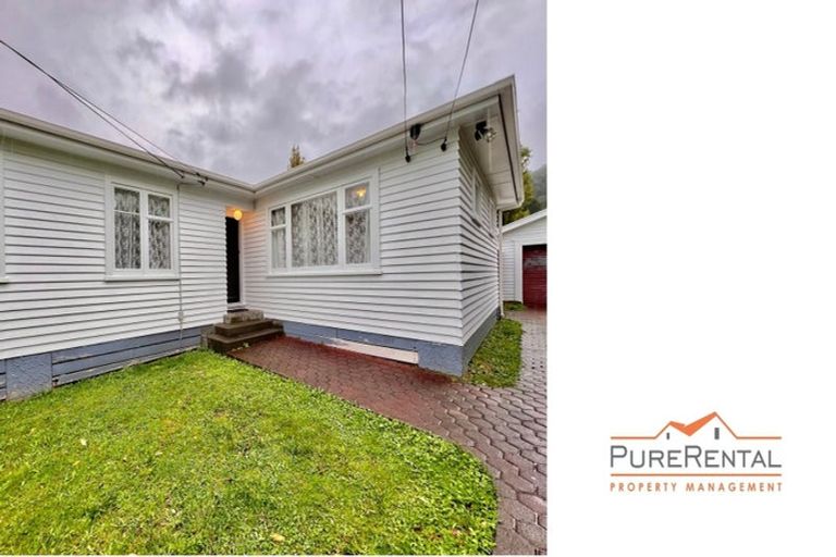 Photo of property in 7 Hay Street, Wainuiomata, Lower Hutt, 5014