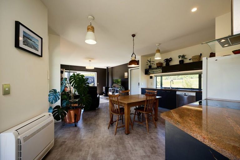 Photo of property in 15 Clemett Court, Kaikoura Flat, Kaikoura, 7371