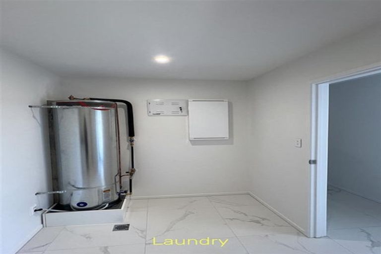 Photo of property in 2 Kaitiaki Drive, Clarks Beach, 2122