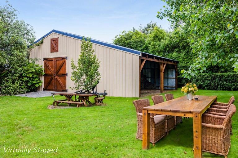 Photo of property in 414b Turuturu Road, Hawera, 4674