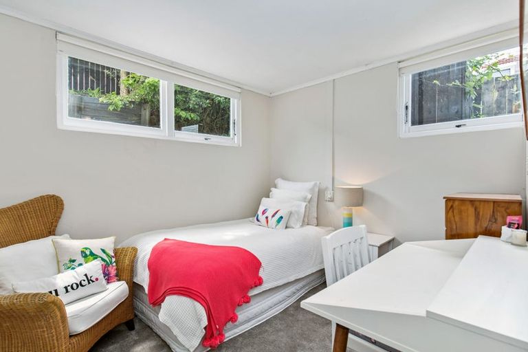 Photo of property in 1/336 Saint Heliers Bay Road, Saint Heliers, Auckland, 1071