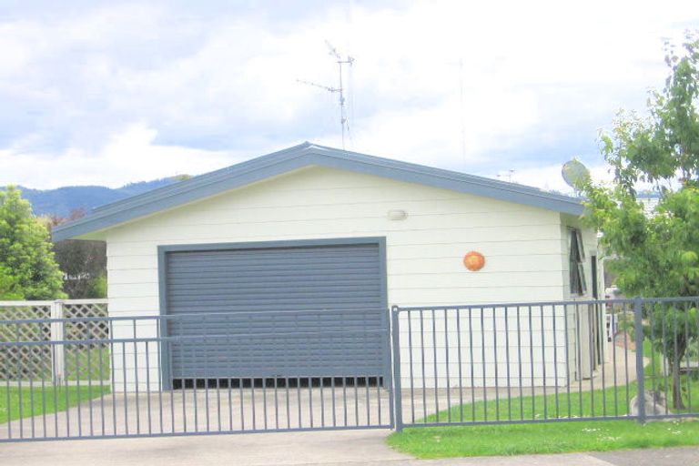 Photo of property in 108 Park Road, Katikati, 3129