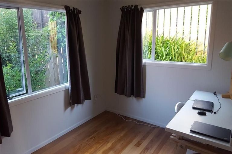 Photo of property in 119/17 Aorangi Place, Birkenhead, Auckland, 0626