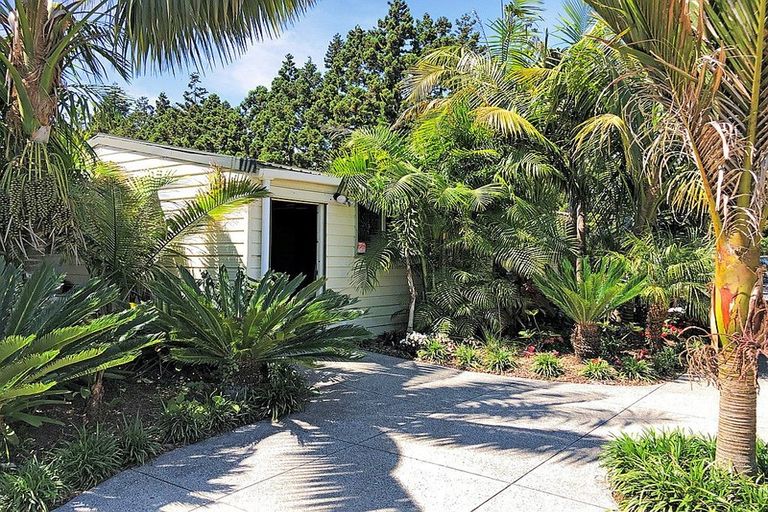 Photo of property in 17 Te Ra Road, Kaeo, Kerikeri, 0295
