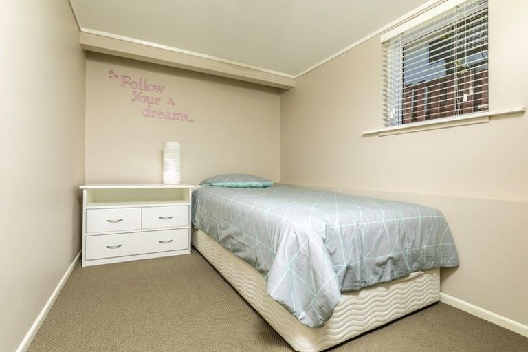 Photo of property in 3 Acacia Road, Torbay, Auckland, 0632
