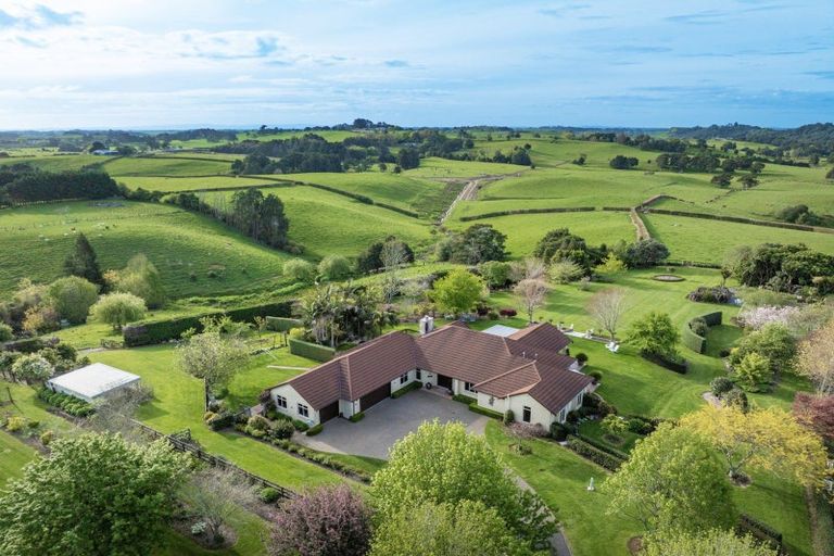 Photo of property in 21 Grace James Road, Pukekohe, 2120