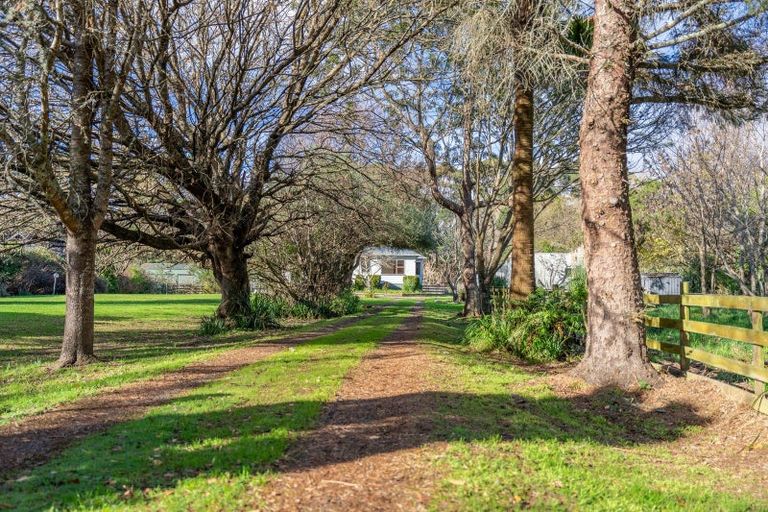 Photo of property in 34 County Road, Otaki, 5512