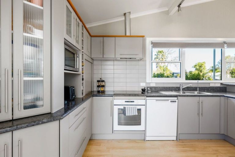 Photo of property in 34 Fuchsia Avenue, Pukete, Hamilton, 3200