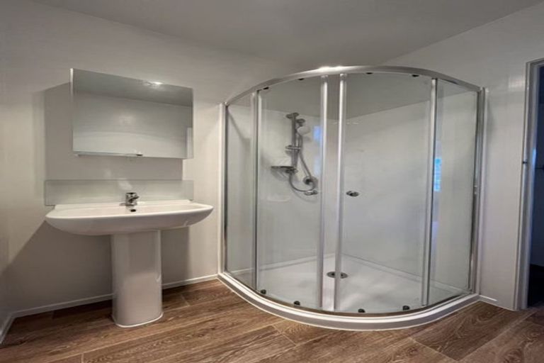 Photo of property in 2/12 Nile Road, Milford, Auckland, 0620