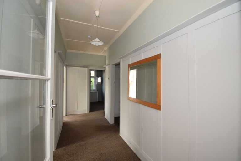 Photo of property in 5 Bath Street, Brighton, Dunedin, 9035