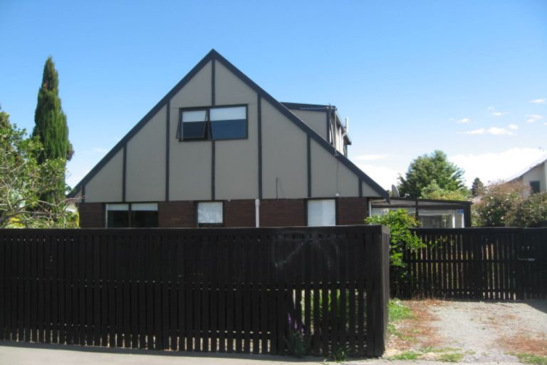 Photo of property in 1/33 Trafalgar Street, St Albans, Christchurch, 8014