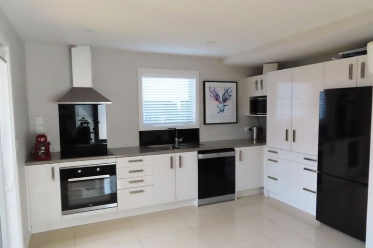 Photo of property in 5b Stafford Street, Silverstream, Upper Hutt, 5019