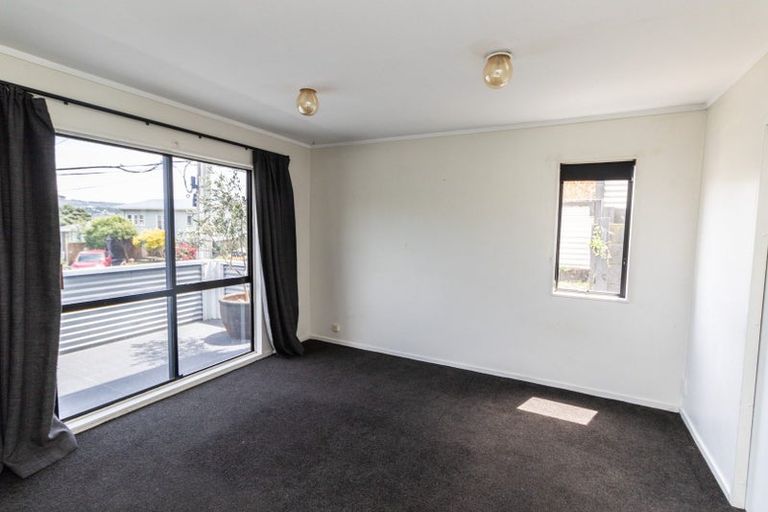 Photo of property in 25 Tukanae Street, Strathmore Park, Wellington, 6022
