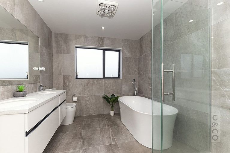 Photo of property in 36 Riverhead Point Drive, Riverhead, 0820